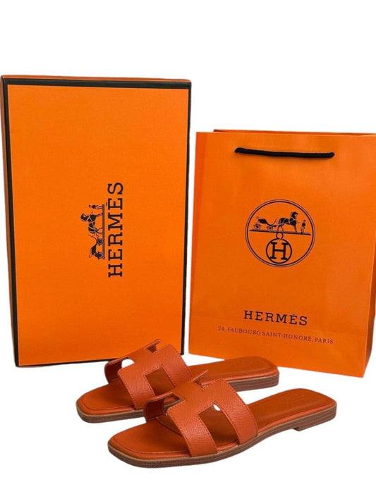 sandalias hermes