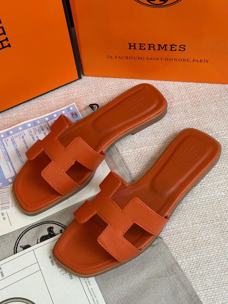 sandalias hermes