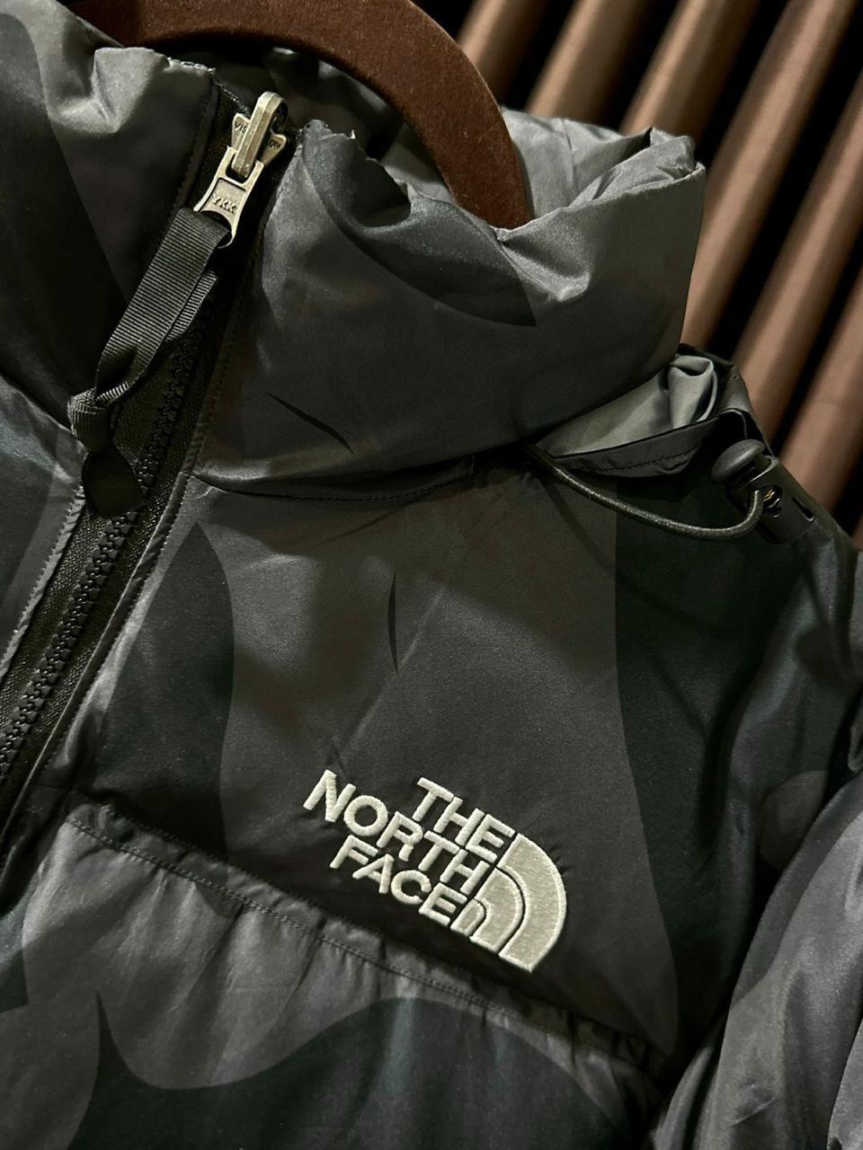 KAWS x The North Face Chaqueta Freeride